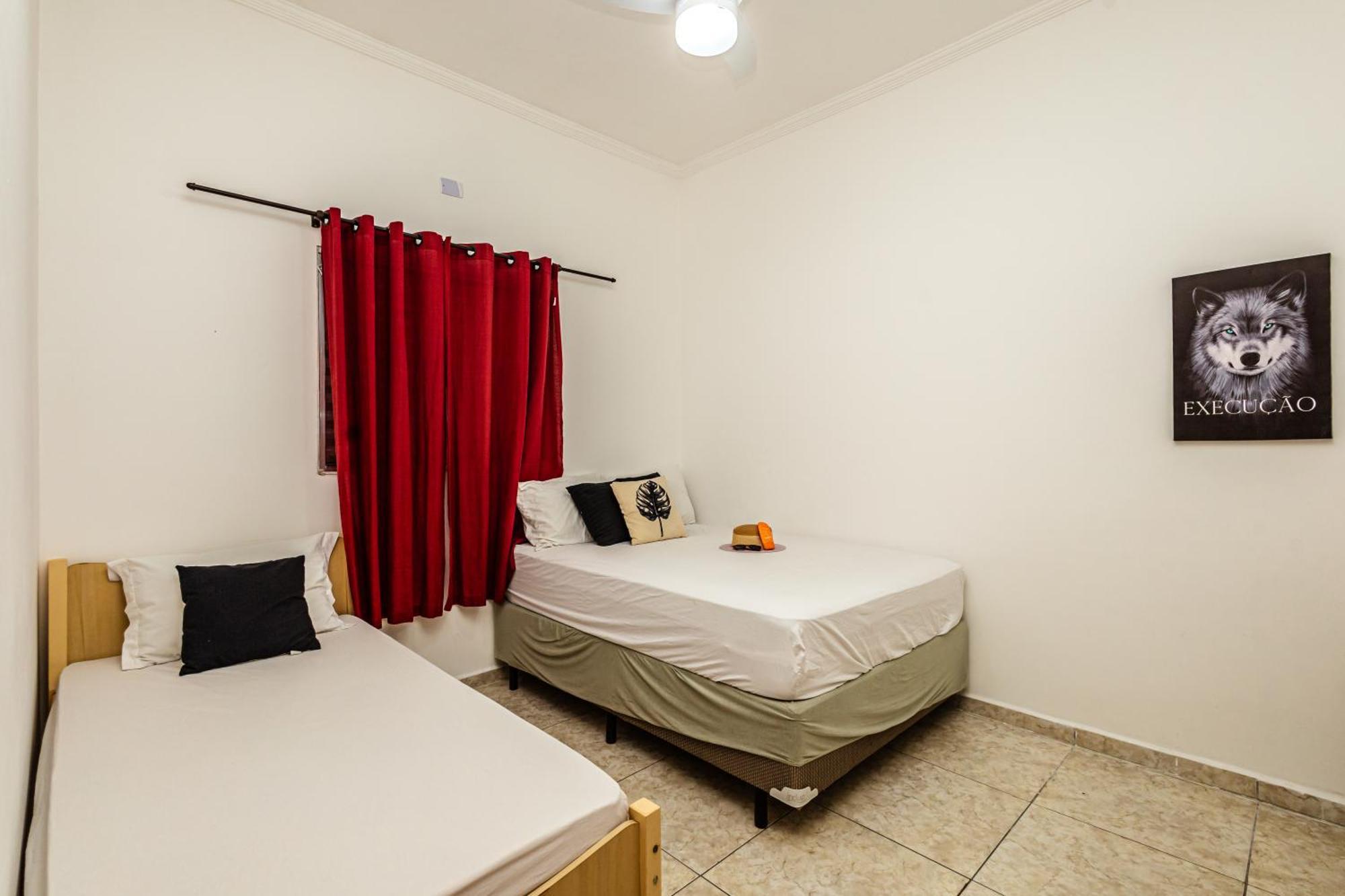 Holiday home Casa Em Com Sacada, Churrasqueira, Wi Fi 250mb E Estacionamento Gratis *